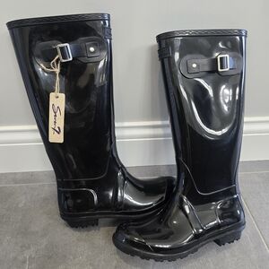 Black Glossy Rain Boots